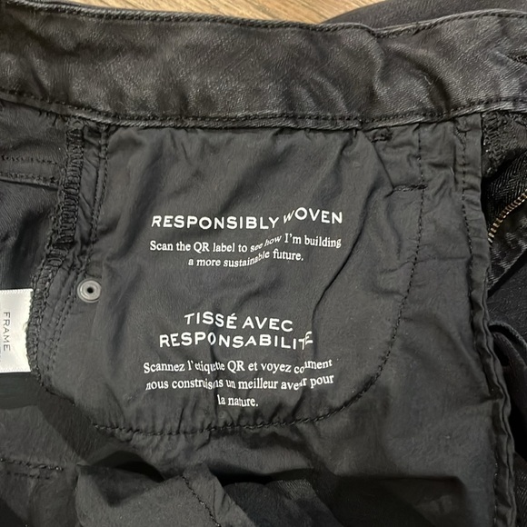 FRAME Le Crop Mini Boot jeans in black wash denim, size 29 - Picture 6 of 9